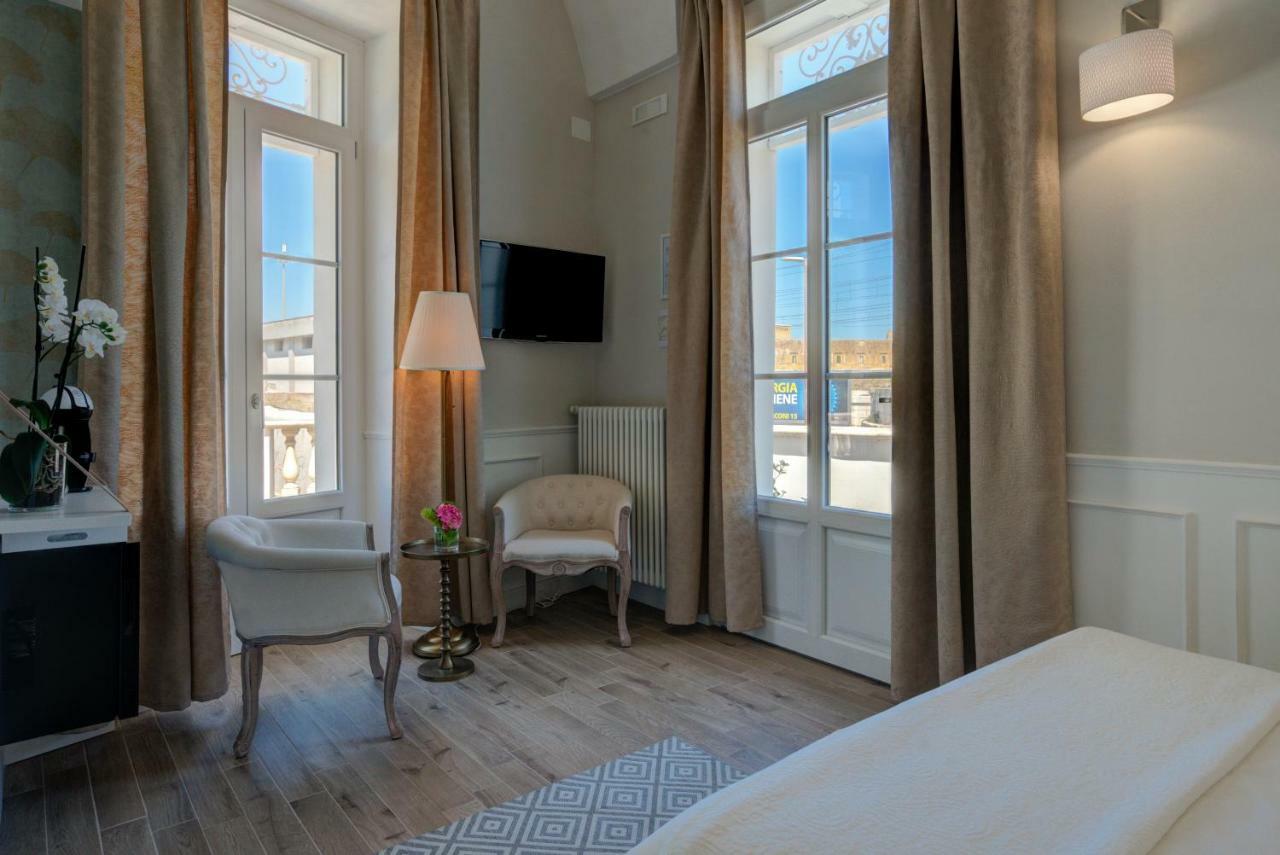 Bed and Breakfast La Roche à Lecce Extérieur photo