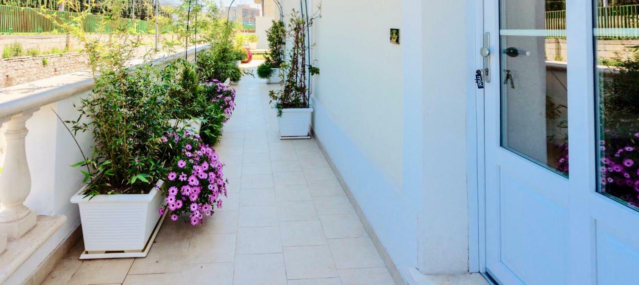 Bed and Breakfast La Roche à Lecce Extérieur photo